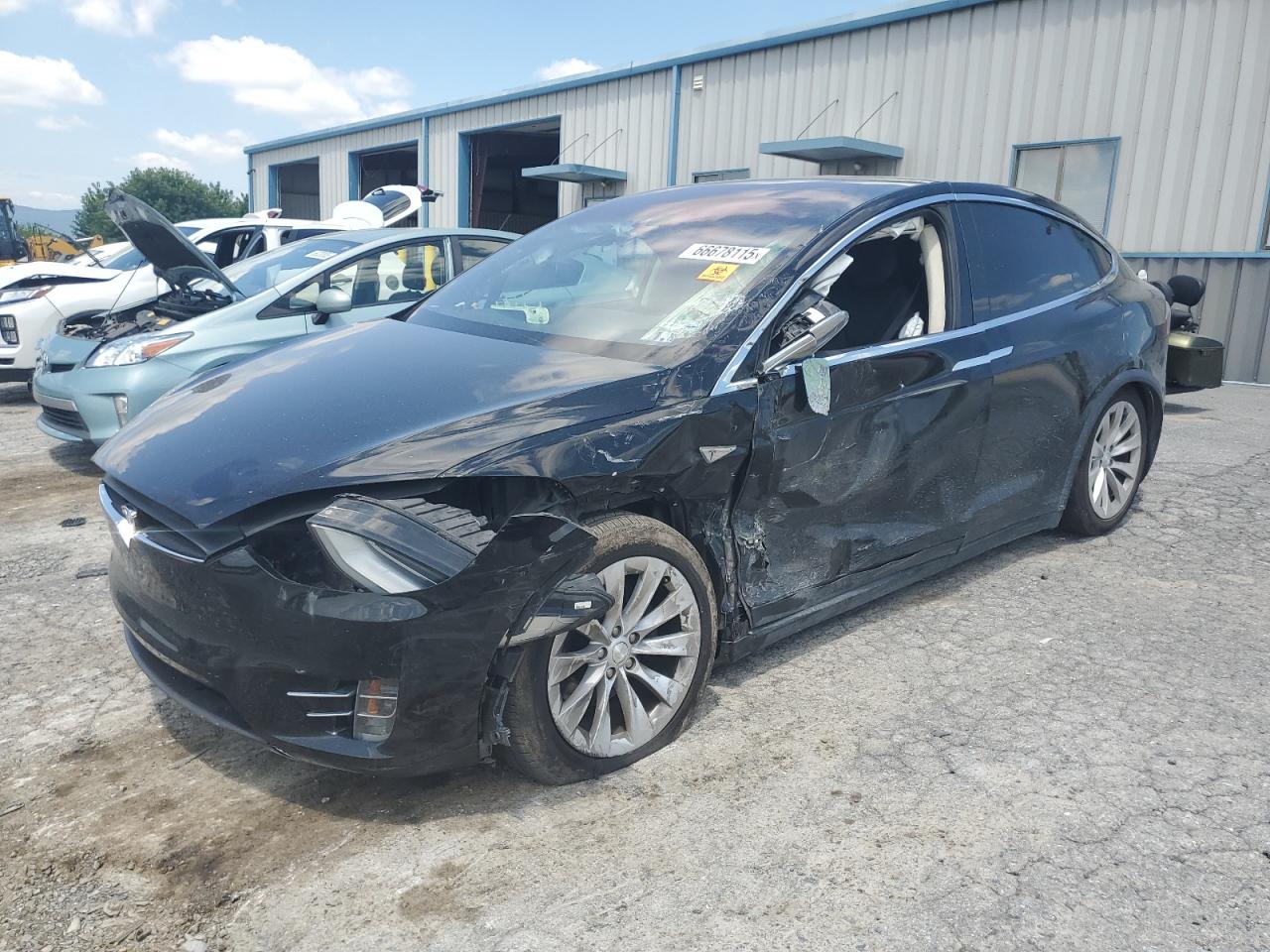 TESLA MODEL X 2016