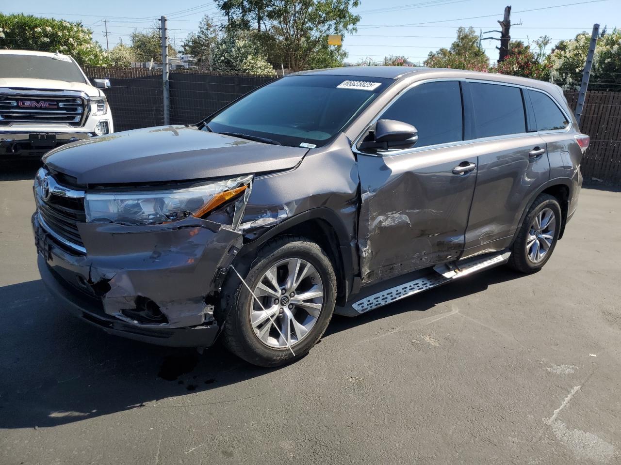 TOYOTA HIGHLANDER 2016