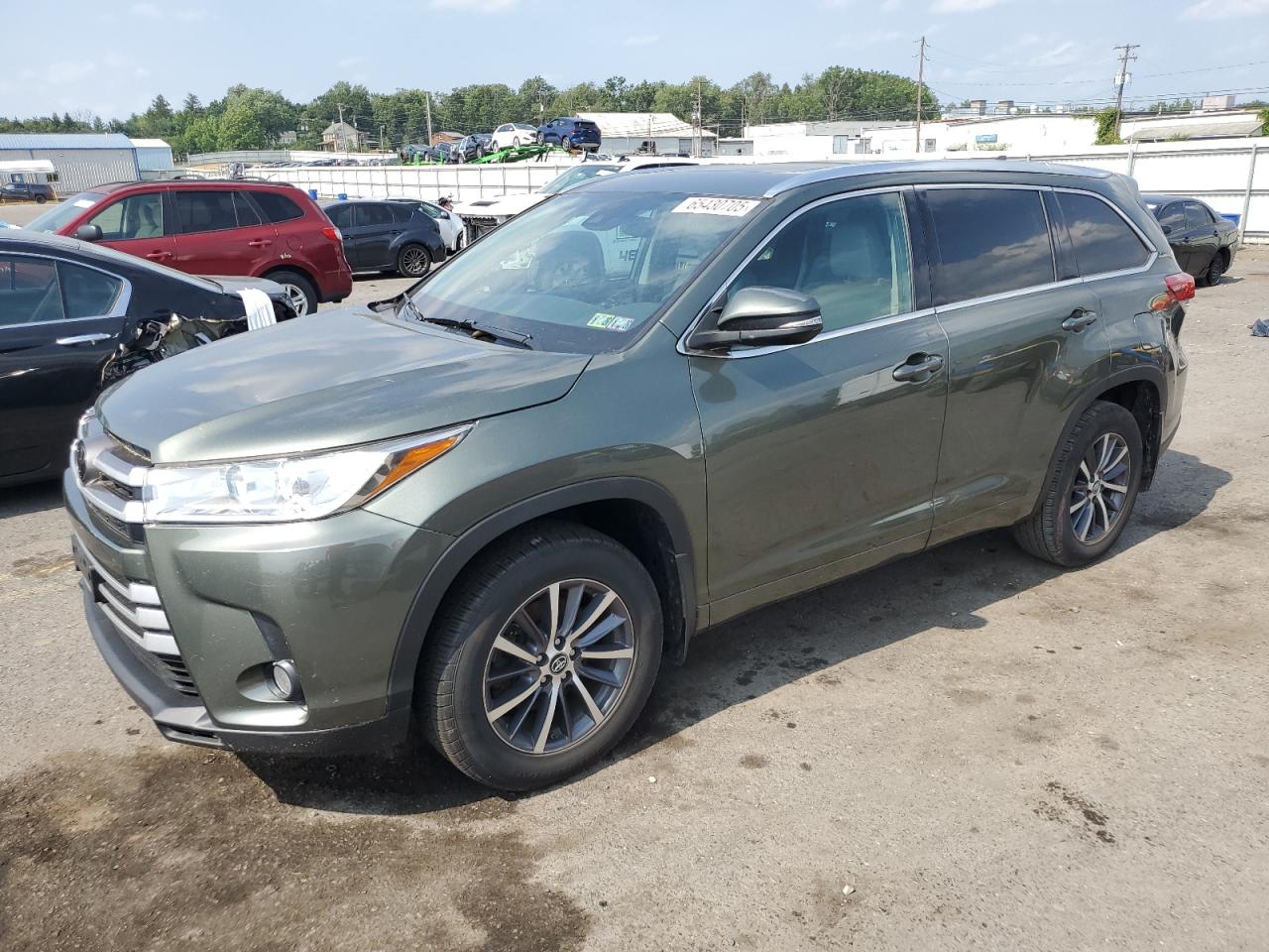 TOYOTA HIGHLANDER 2018