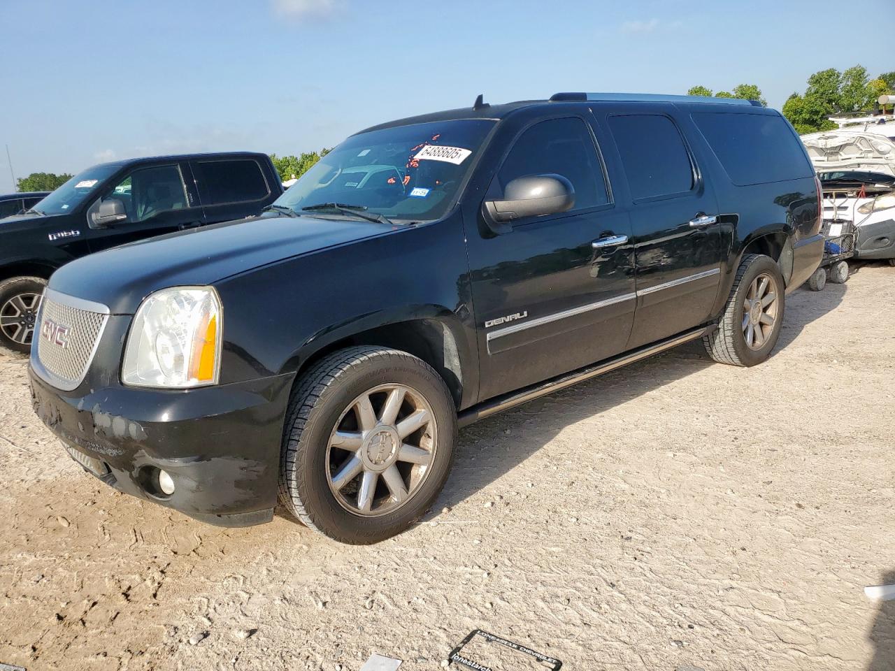 GMC YUKON XL D 2013