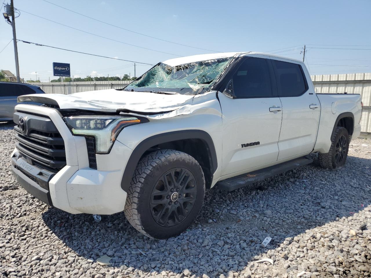 TOYOTA TUNDRA CRE 2024