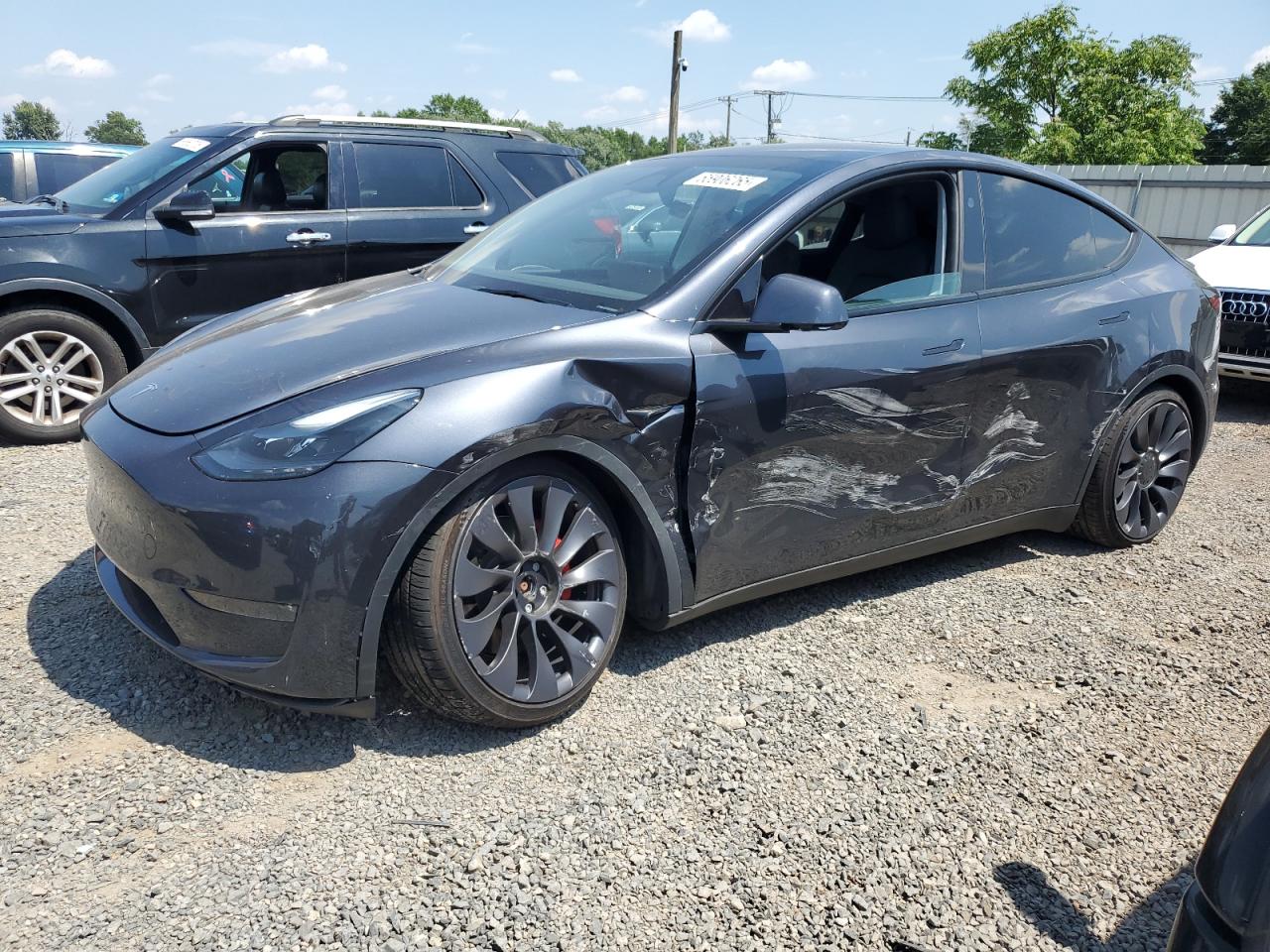 TESLA MODEL Y 2024