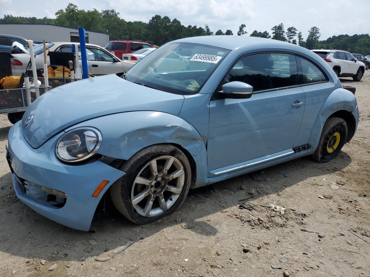 VOLKSWAGEN BEETLE 2012
