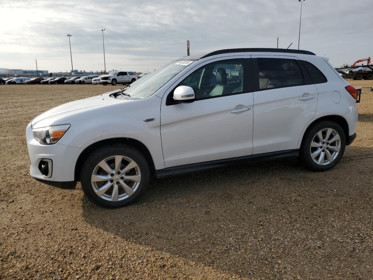 MITSUBISHI RVR GT 2015
