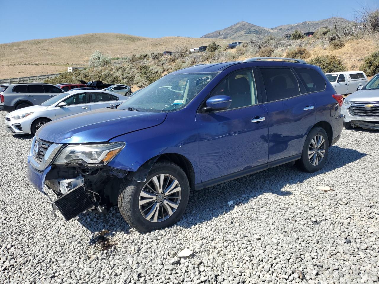 NISSAN PATHFINDER 2019