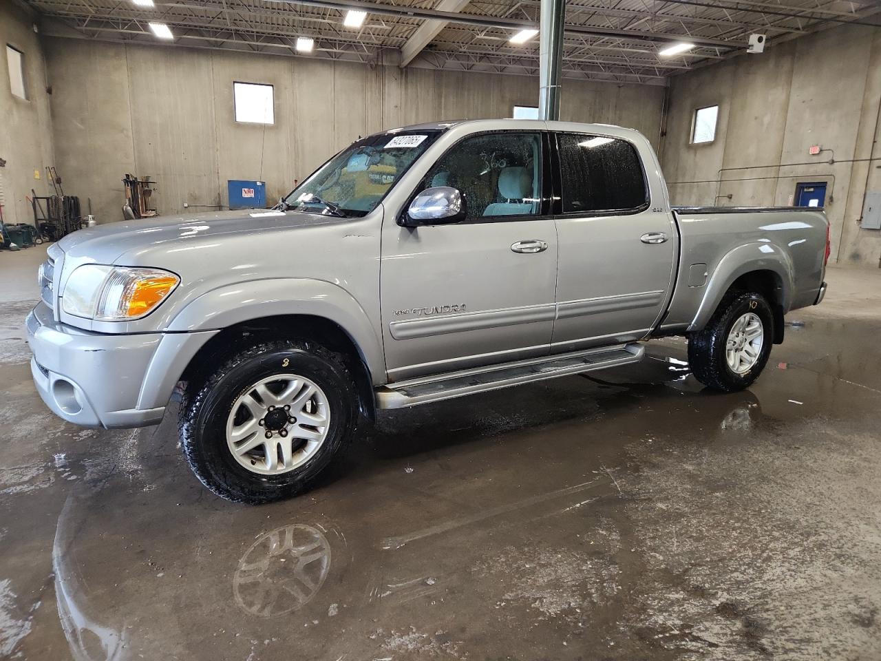 TOYOTA TUNDRA DOU 2006
