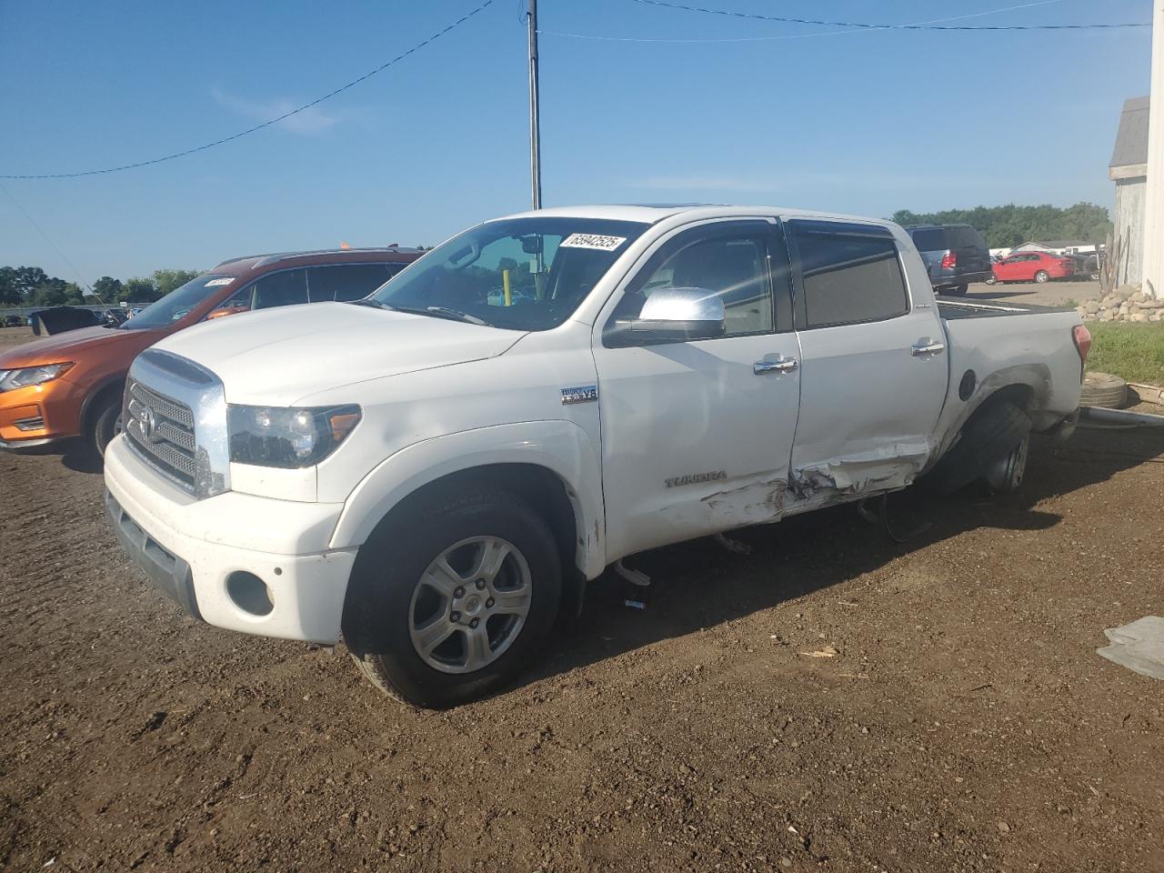 TOYOTA TUNDRA CRE 2008