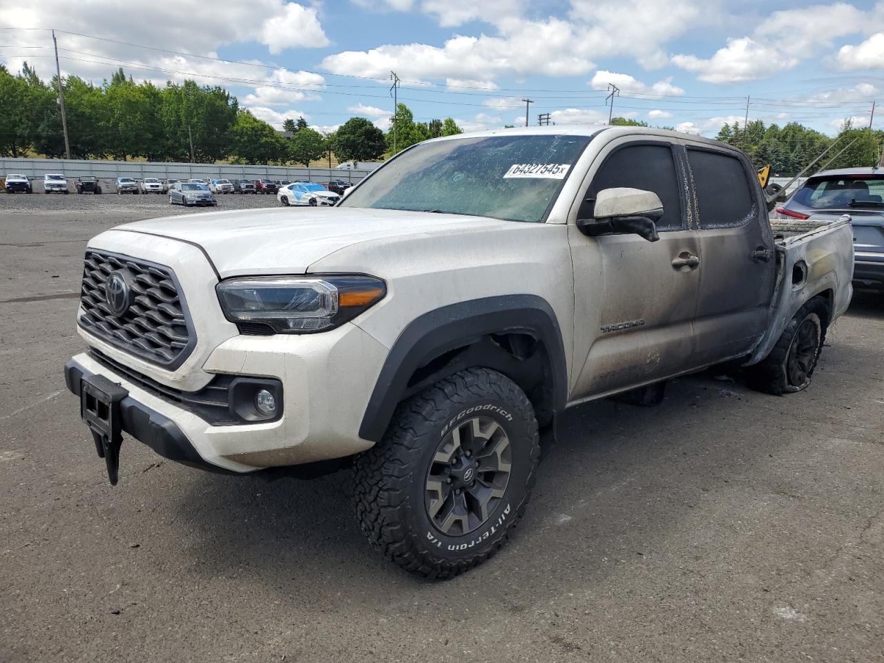 TOYOTA TACOMA DOU 2021