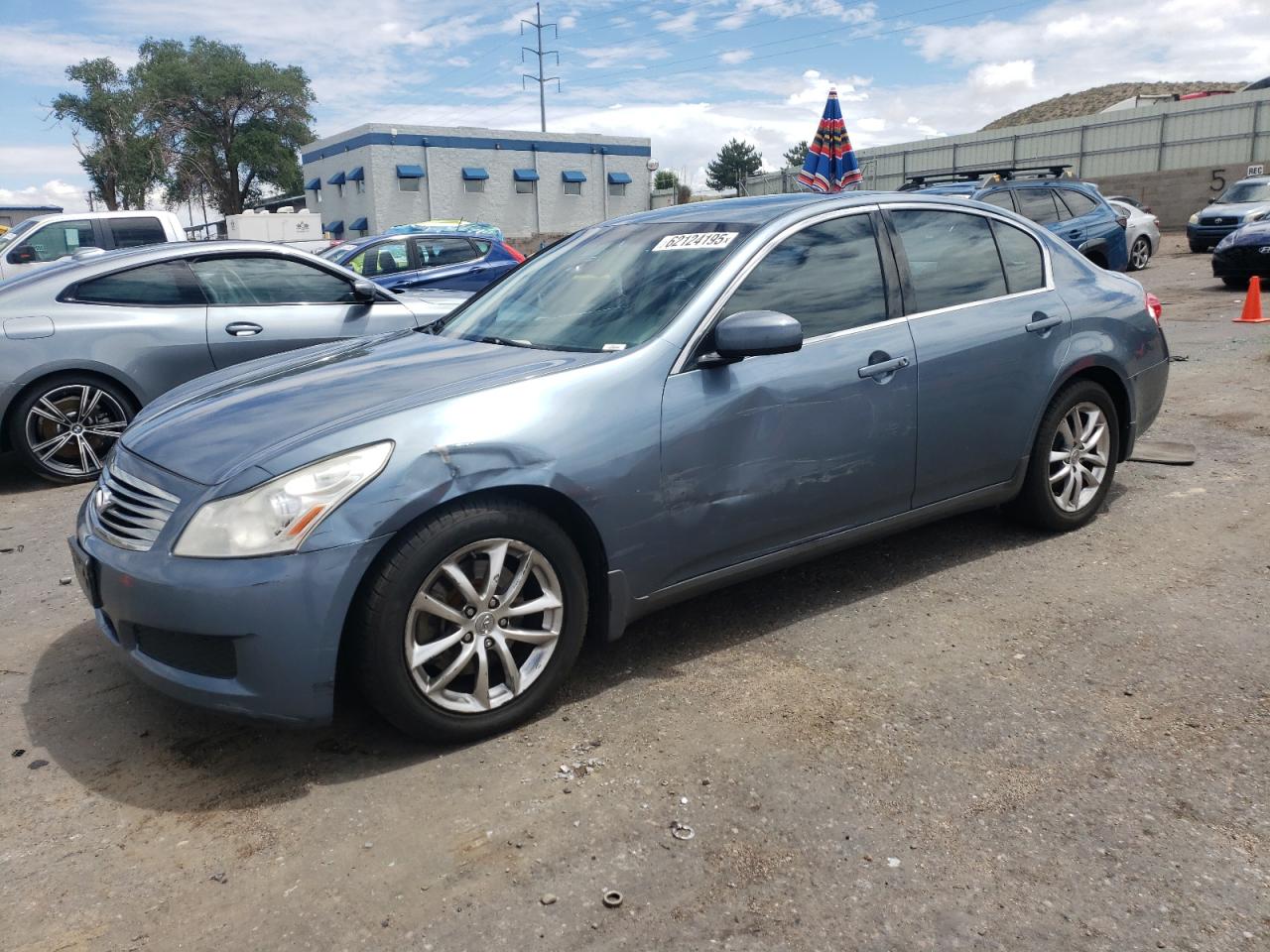 INFINITI G35 2008