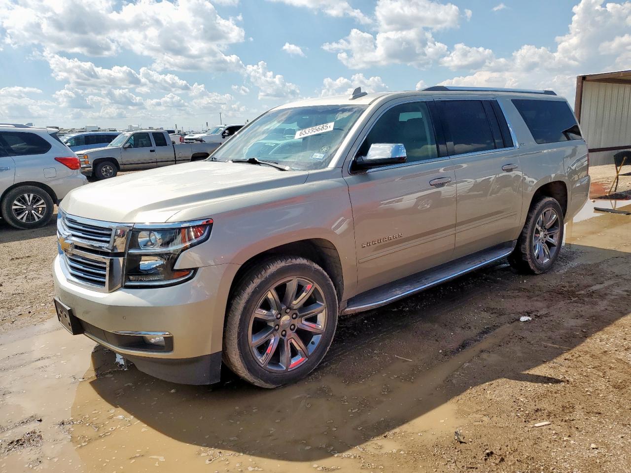 CHEVROLET SUBURBAN C 2016