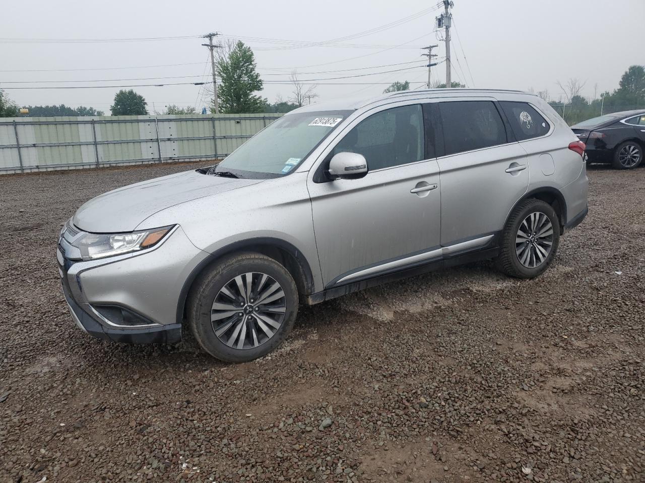 MITSUBISHI OUTLANDER 2020