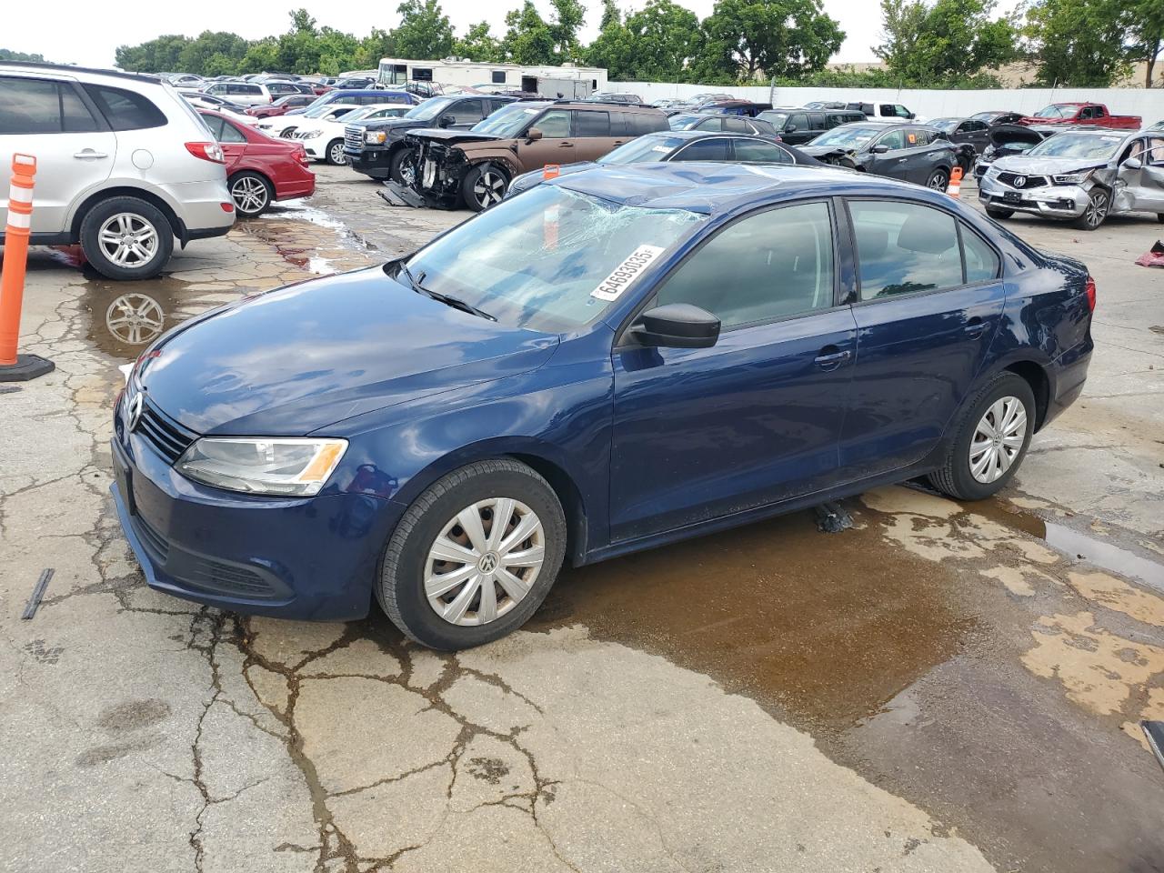 VOLKSWAGEN JETTA BASE 2013