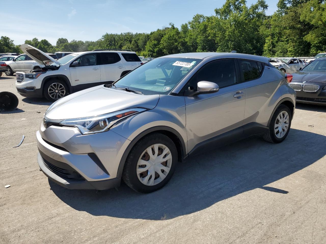 TOYOTA C-HR XLE 2019