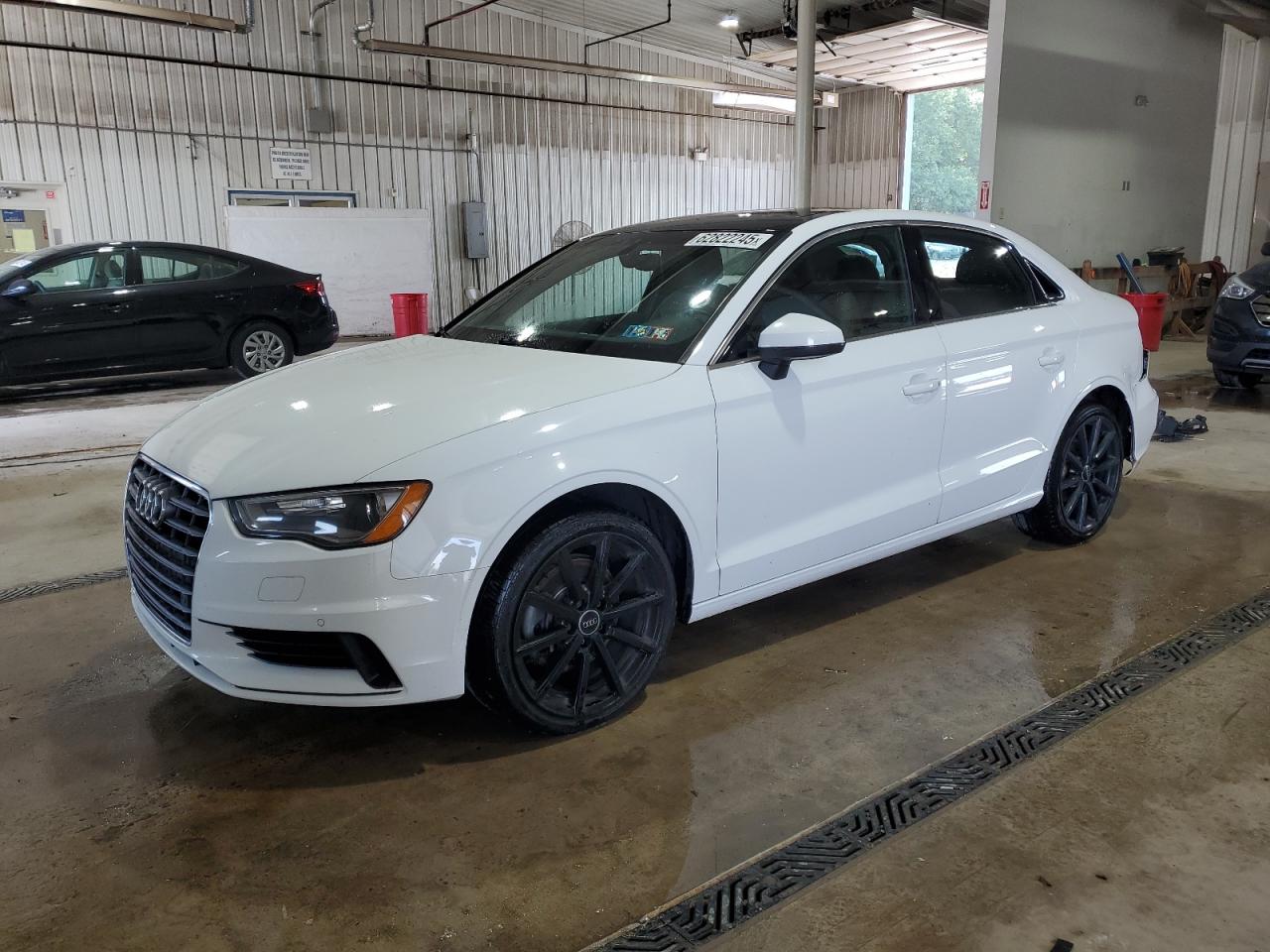 AUDI A3 PREMIUM 2016