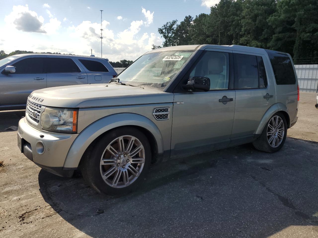 LAND ROVER LR4 HSE LU 2011