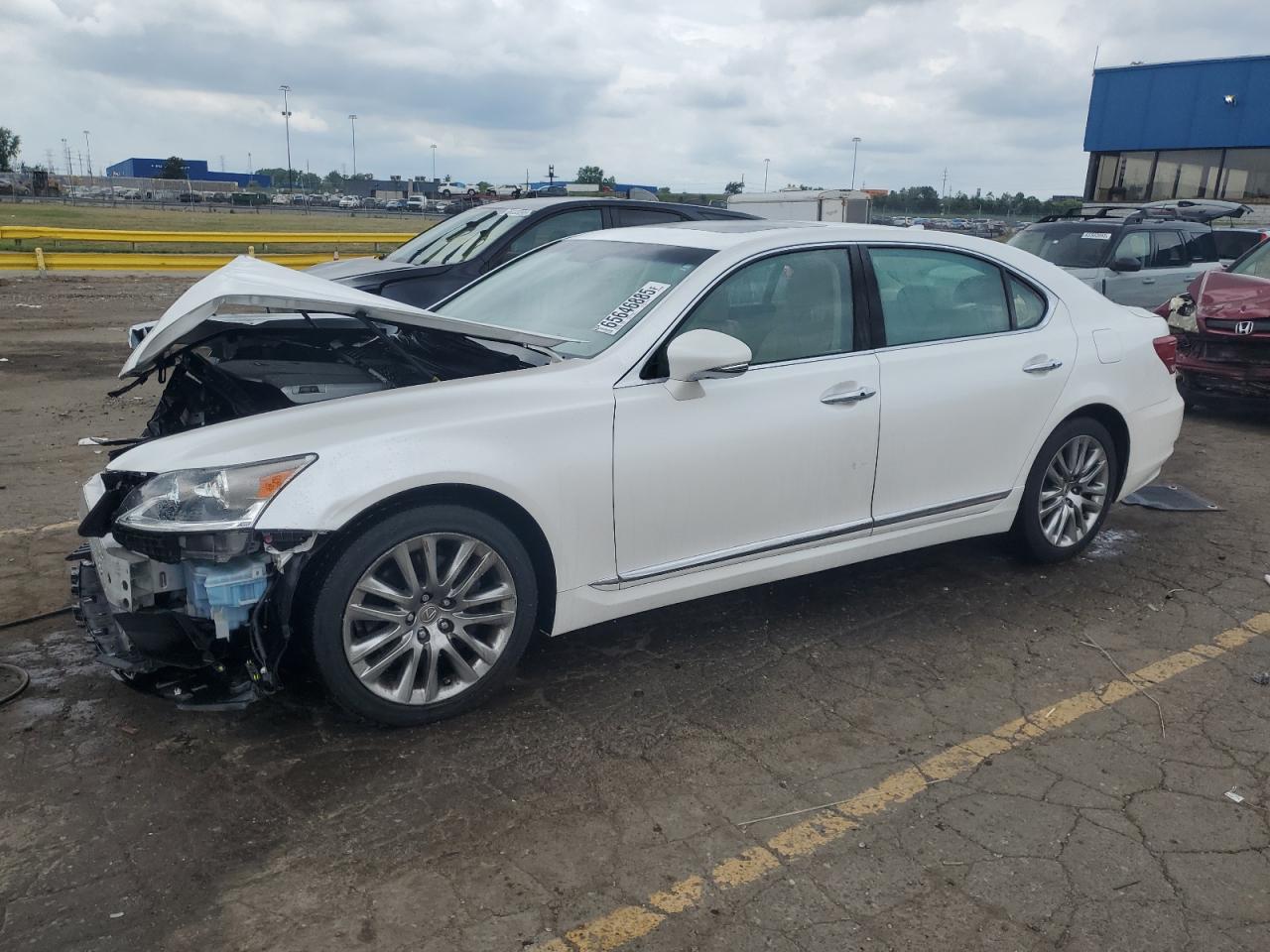 LEXUS LS 2016