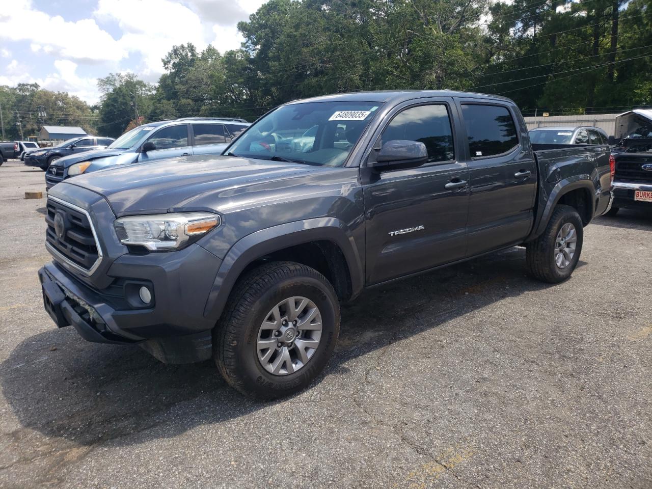TOYOTA TACOMA 2018