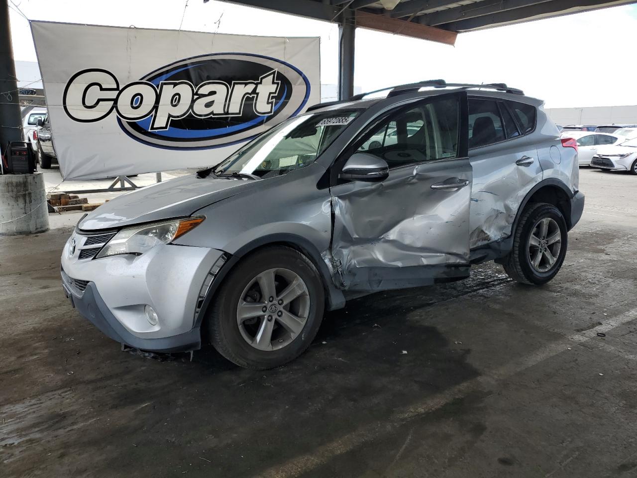 TOYOTA RAV4 XLE 2015