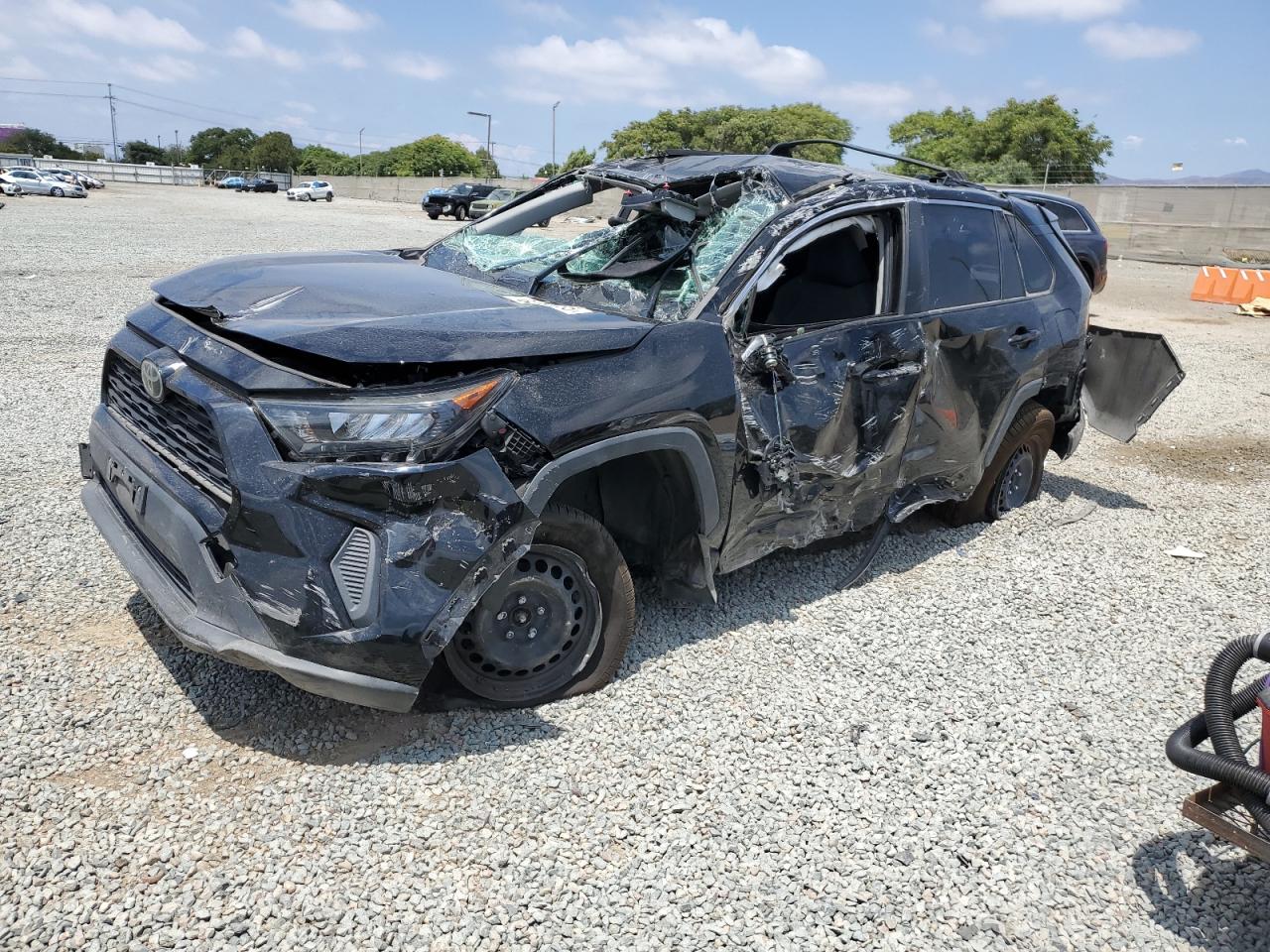 TOYOTA RAV4 LE 2019