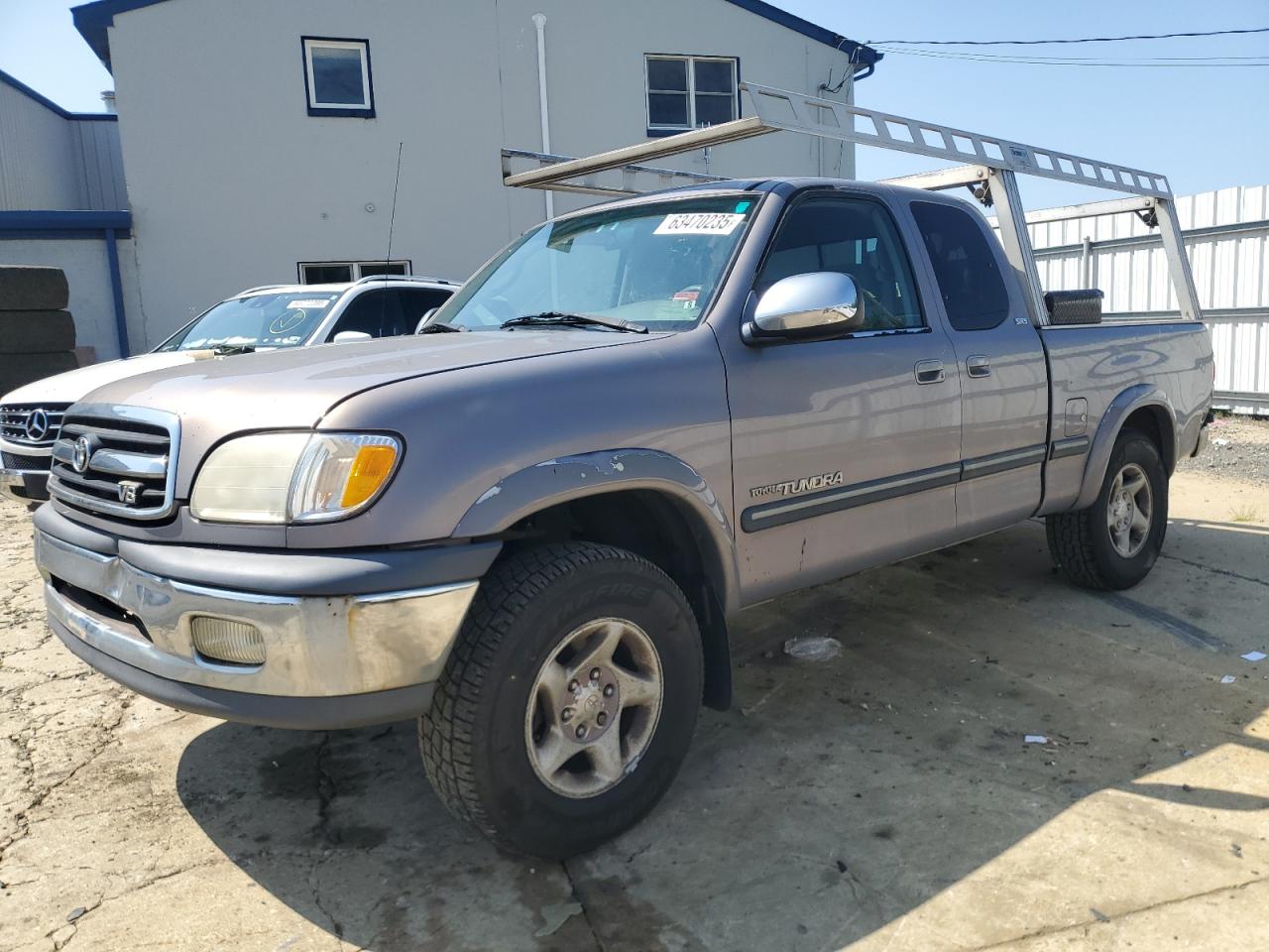 TOYOTA TUNDRA ACC 2000