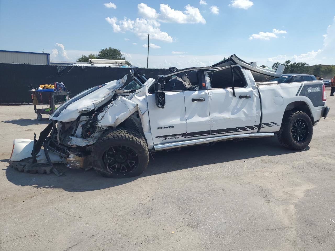 RAM 1500 BIG H 2023