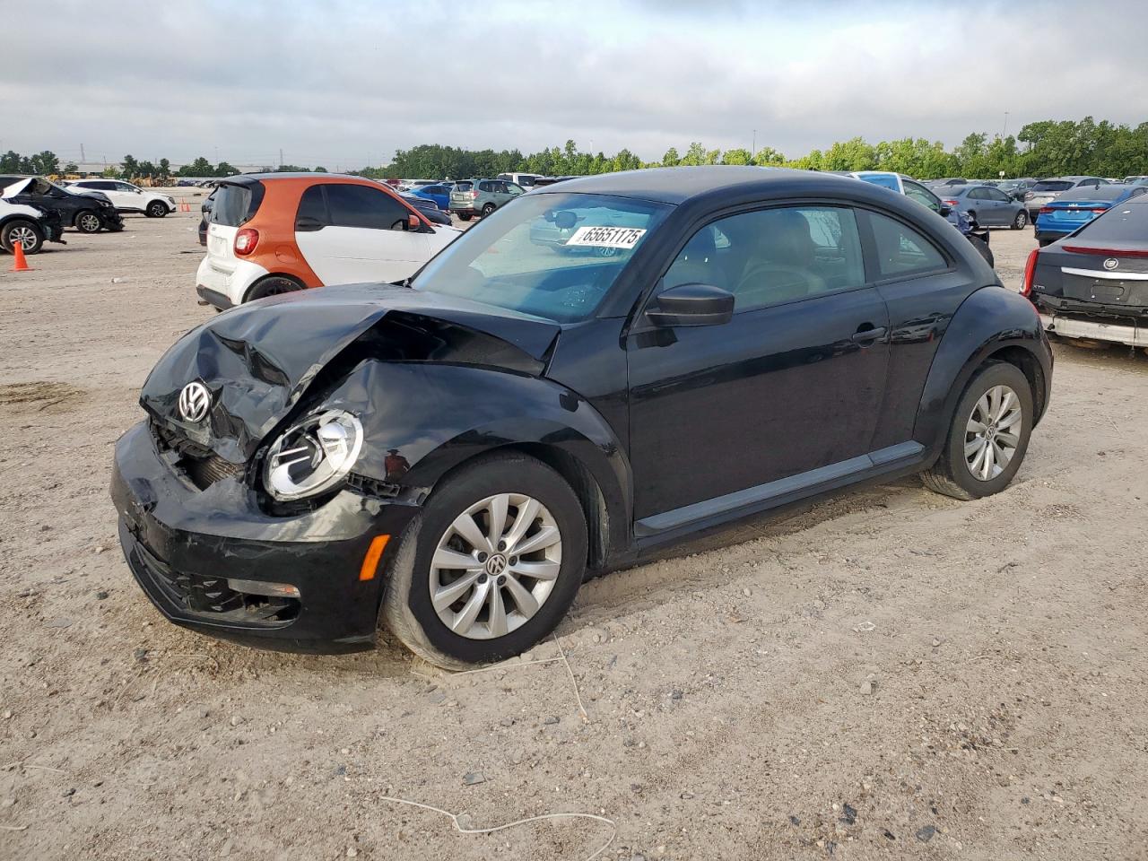 VOLKSWAGEN BEETLE 1.8 2015