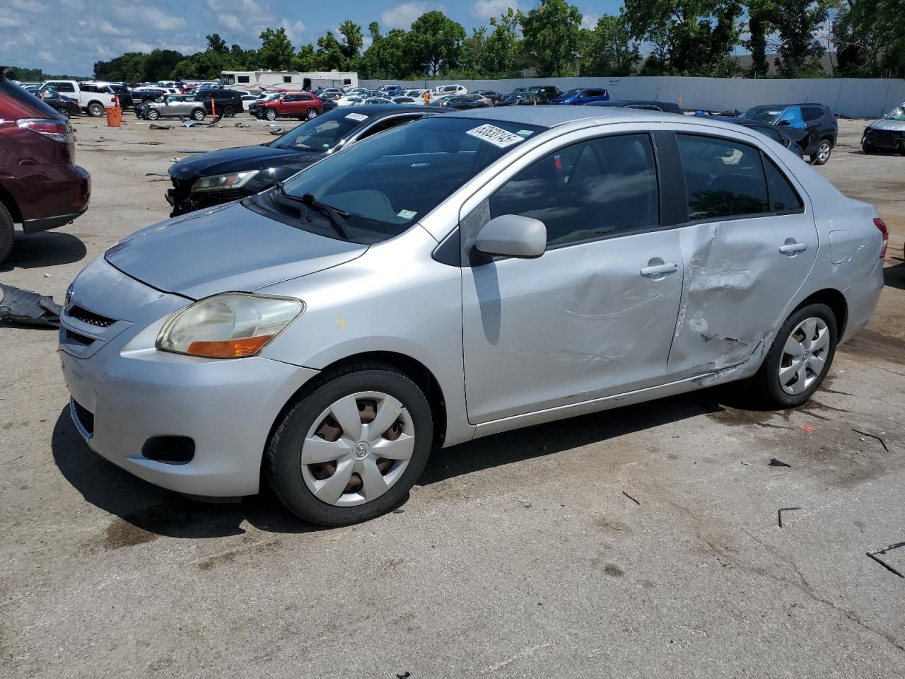 TOYOTA YARIS 2008