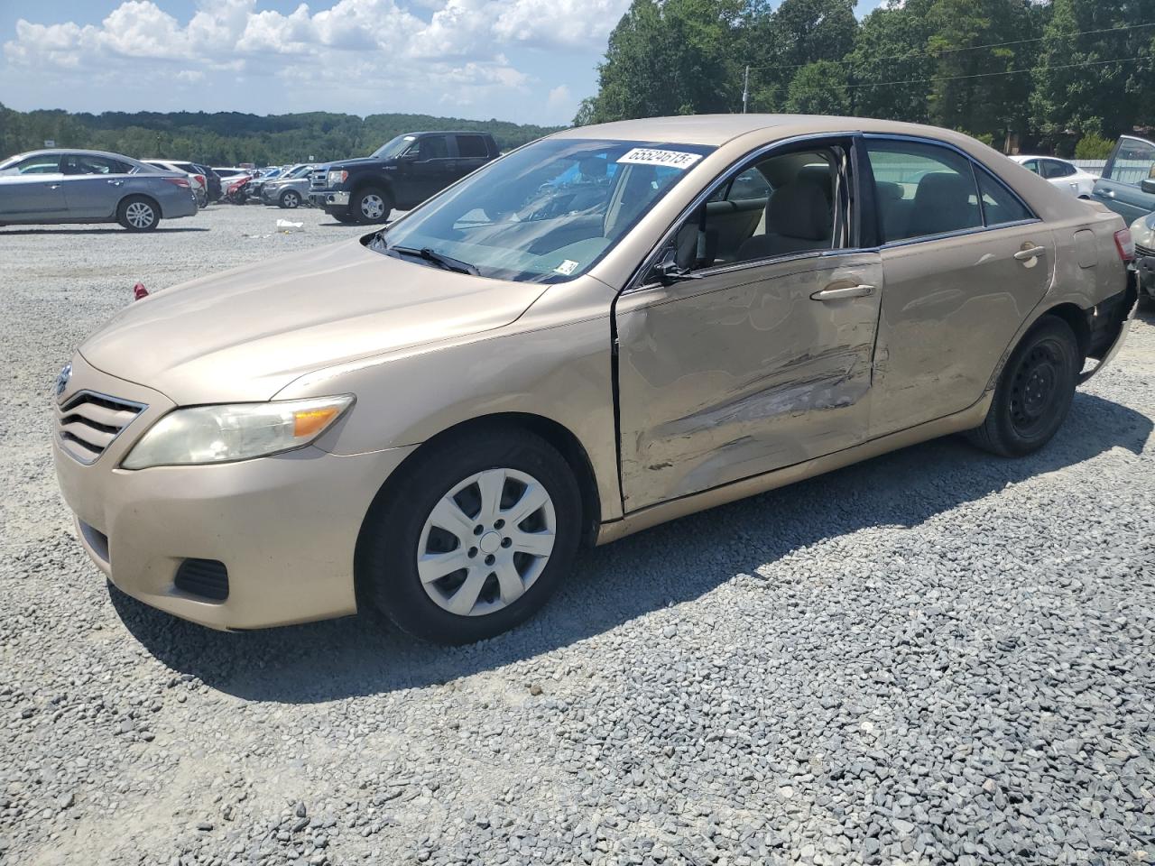 TOYOTA CAMRY BASE 2011