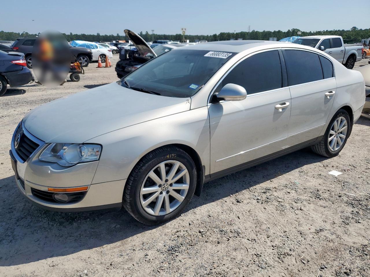 VOLKSWAGEN PASSAT KOM 2010