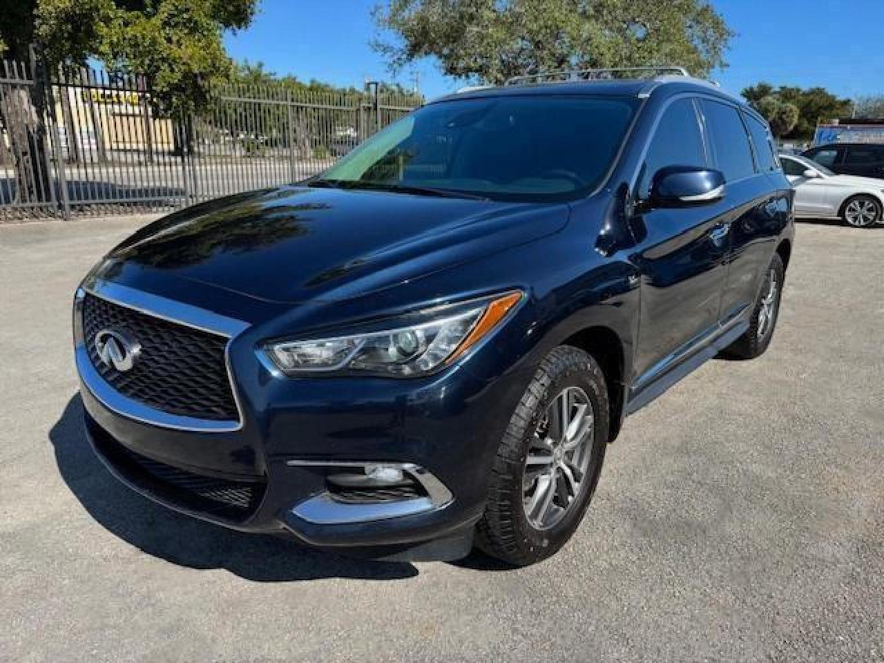 INFINITI QX60 LUXE 2020