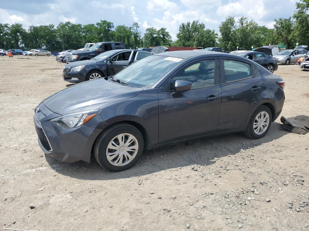TOYOTA YARIS L 2019