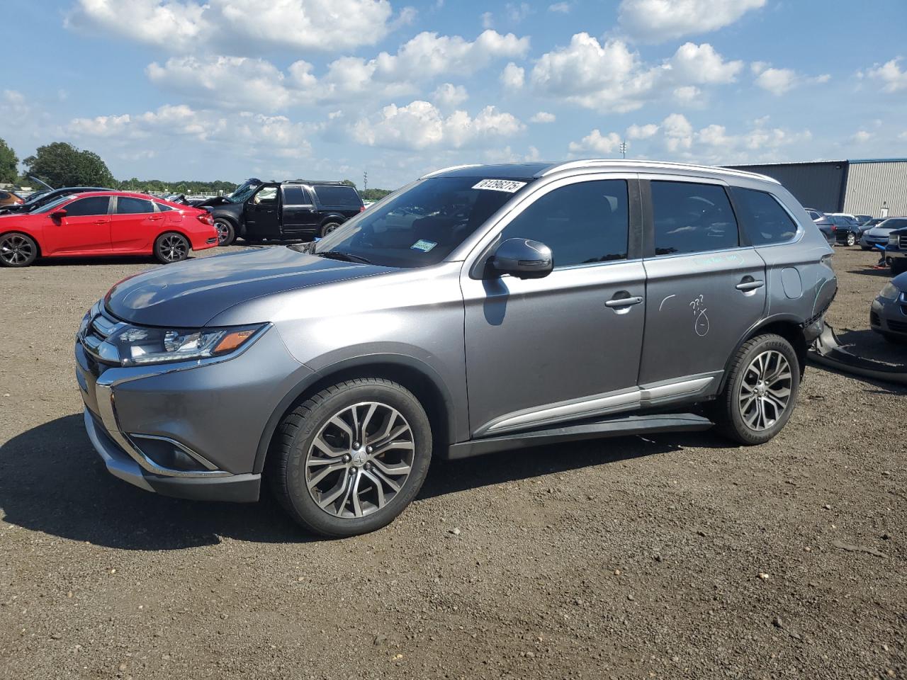 MITSUBISHI OUTLANDER 2018