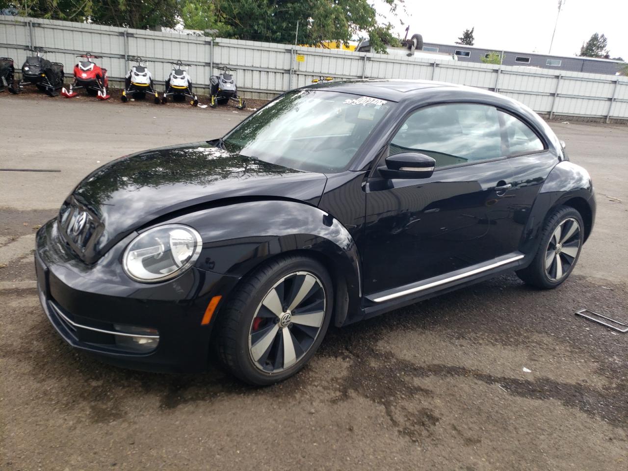 VOLKSWAGEN BEETLE TUR 2012