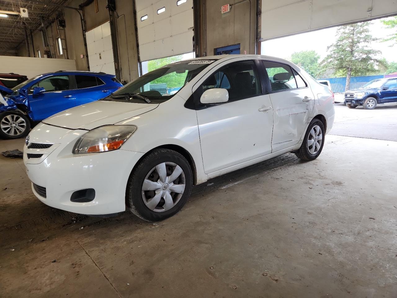 TOYOTA YARIS 2008