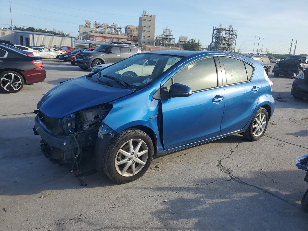 TOYOTA PRIUS C 2014