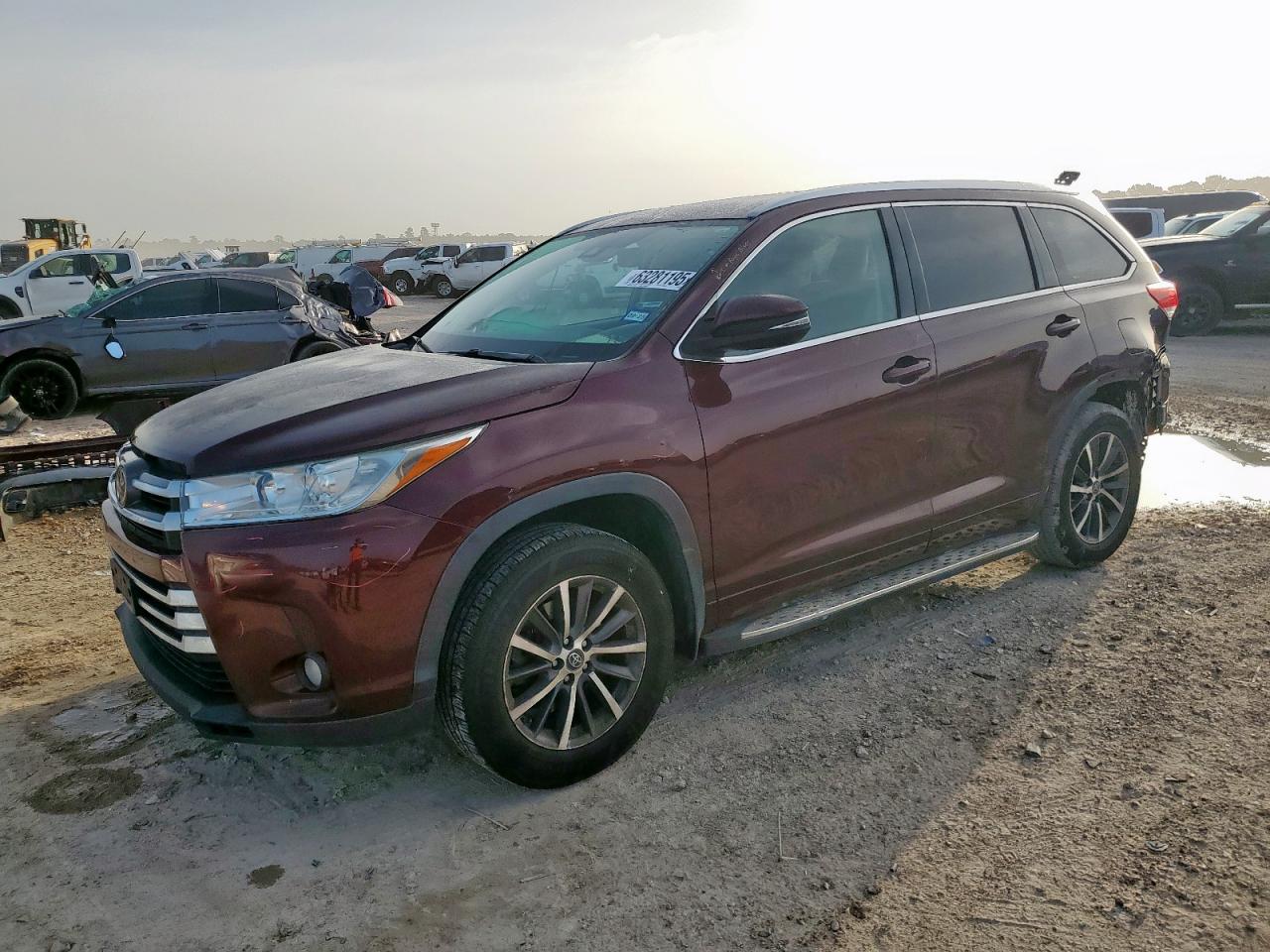 TOYOTA HIGHLANDER 2018