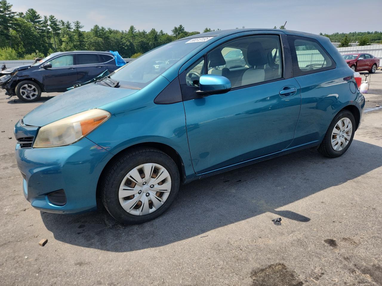 TOYOTA YARIS 2012