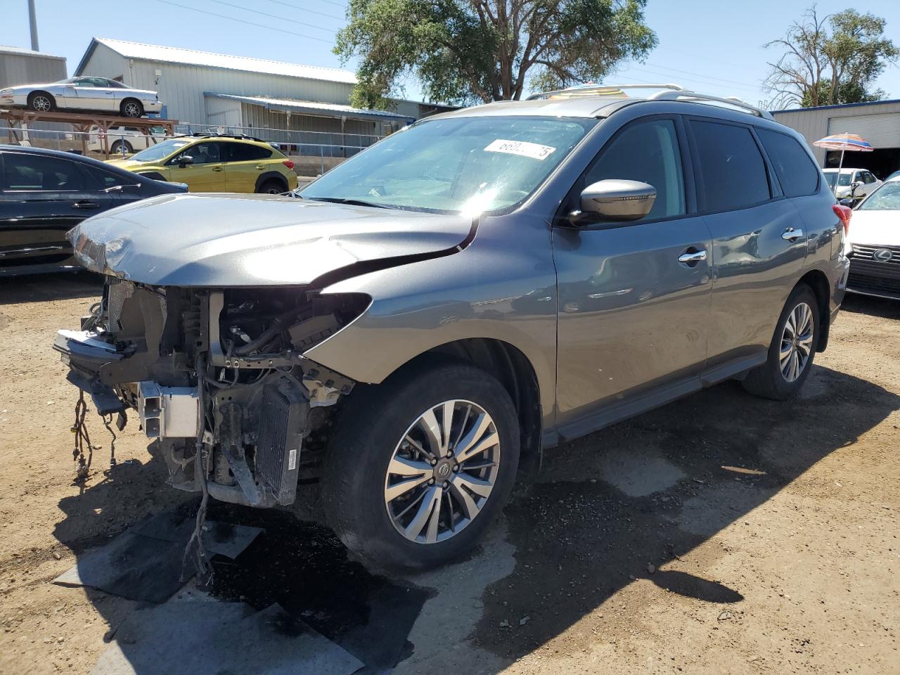 NISSAN PATHFINDER 2020