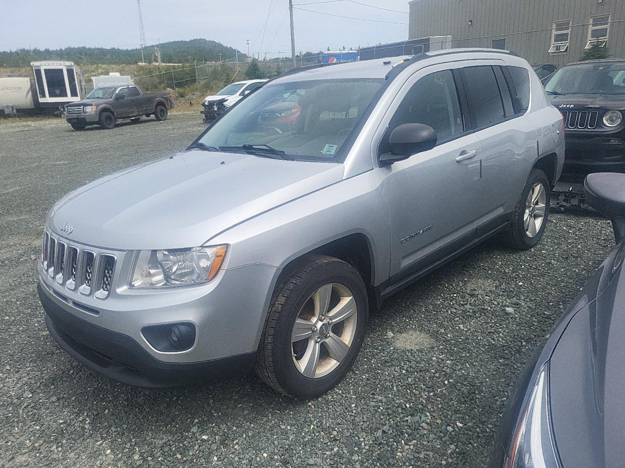 JEEP COMPASS 2012