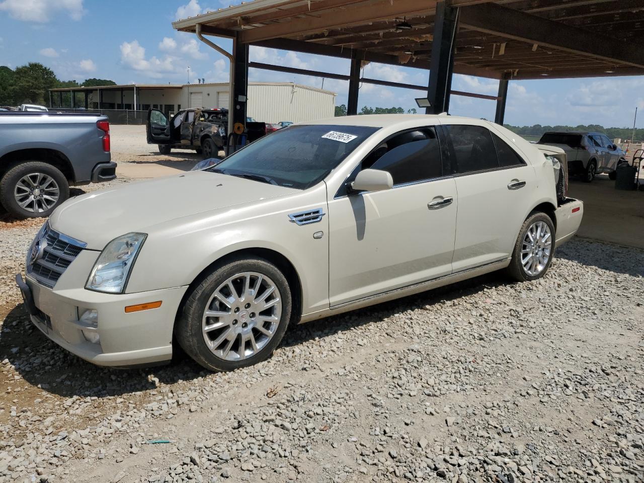 CADILLAC STS 2010