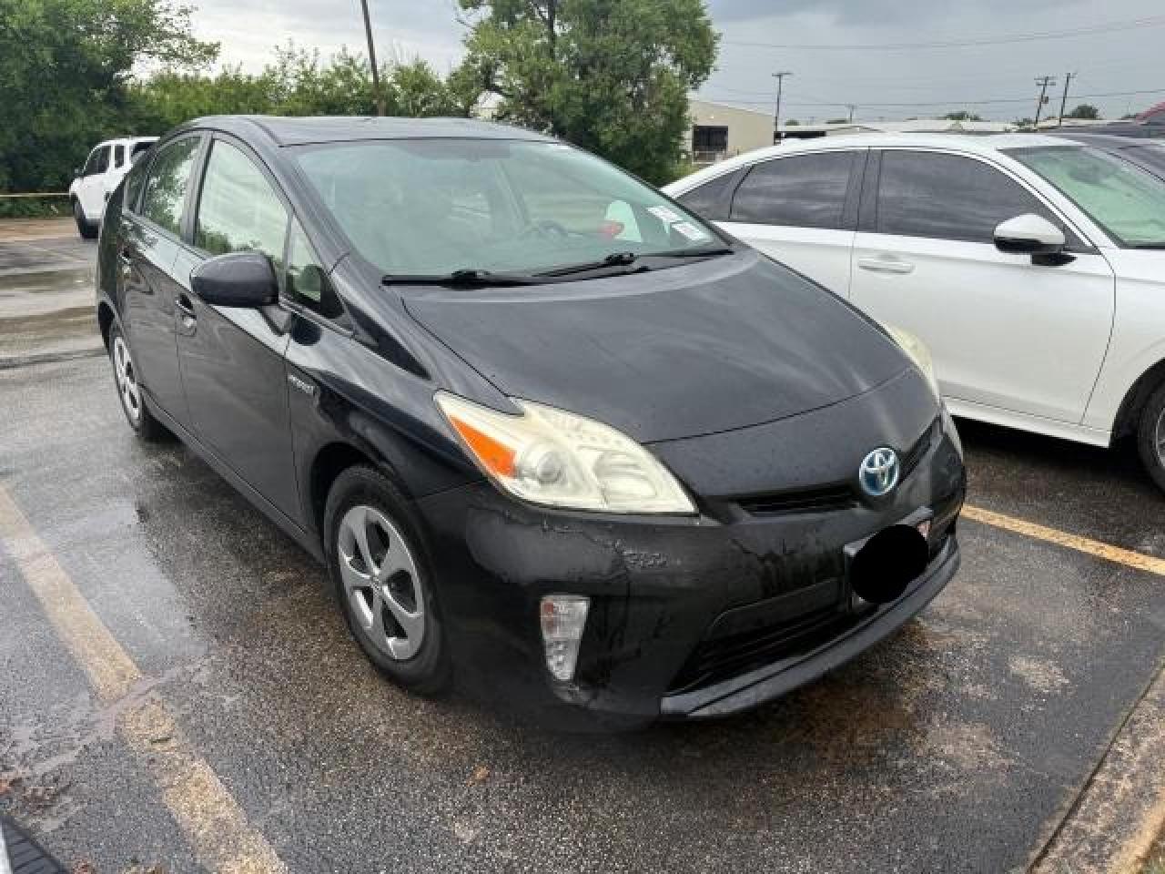 TOYOTA PRIUS 2012