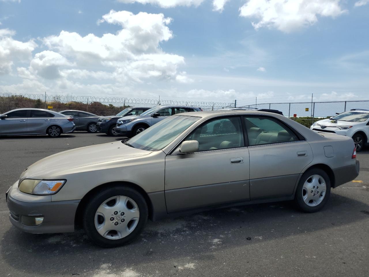 LEXUS ES 300 2000