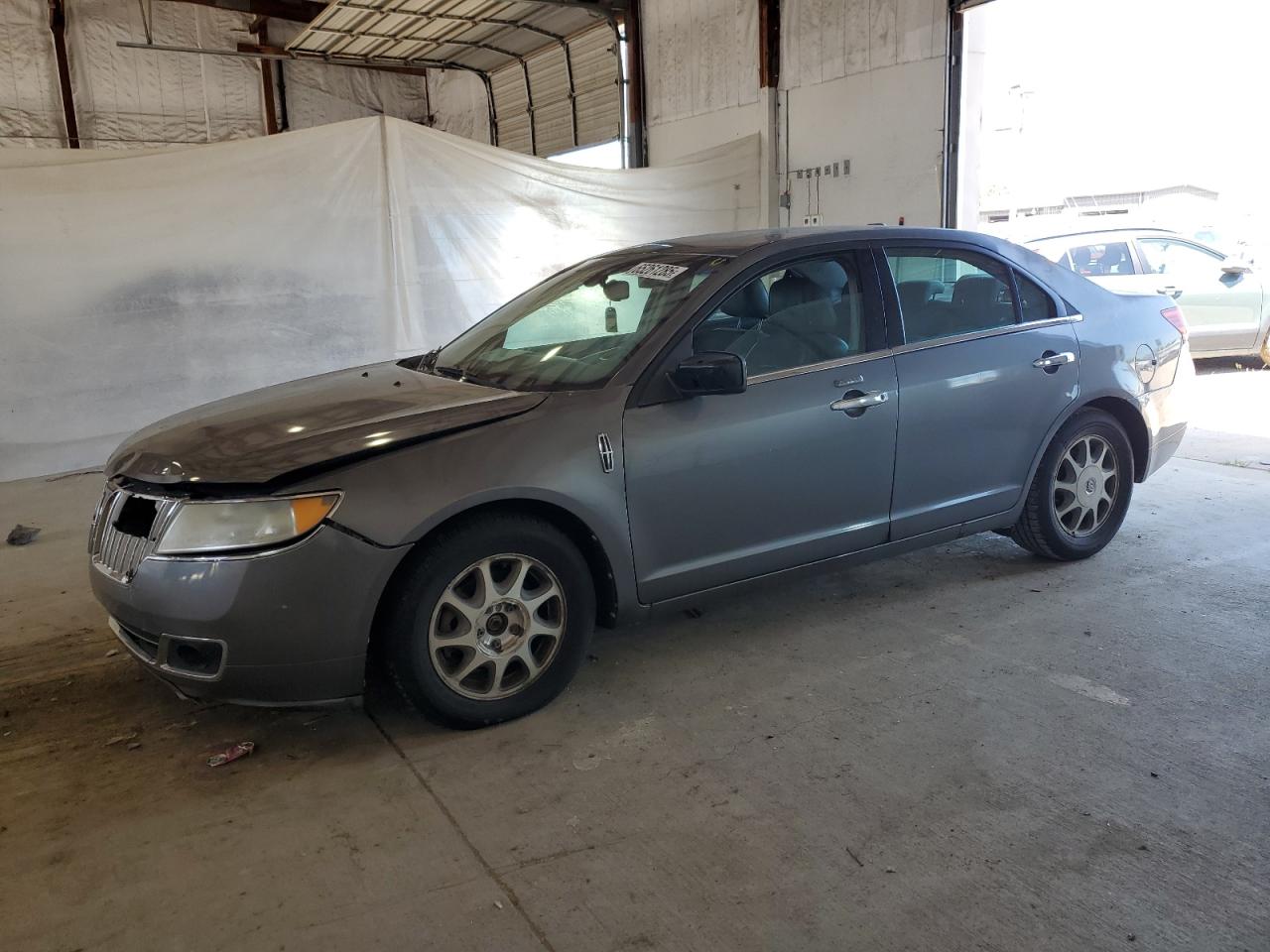 LINCOLN MKZ 2010