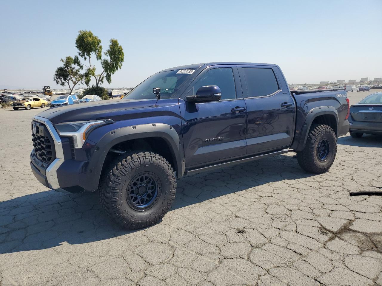 TOYOTA TUNDRA 2022