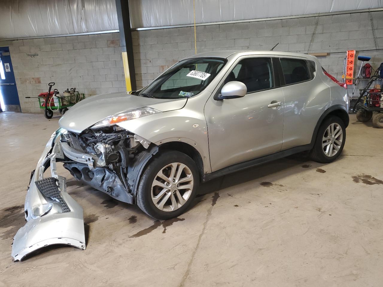 NISSAN JUKE S 2011