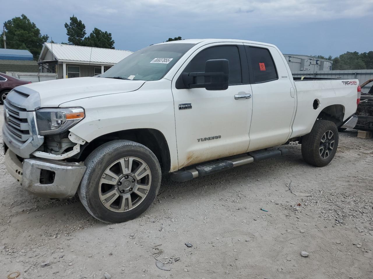 TOYOTA TUNDRA DOUBLE CAB LIMITED 2018
