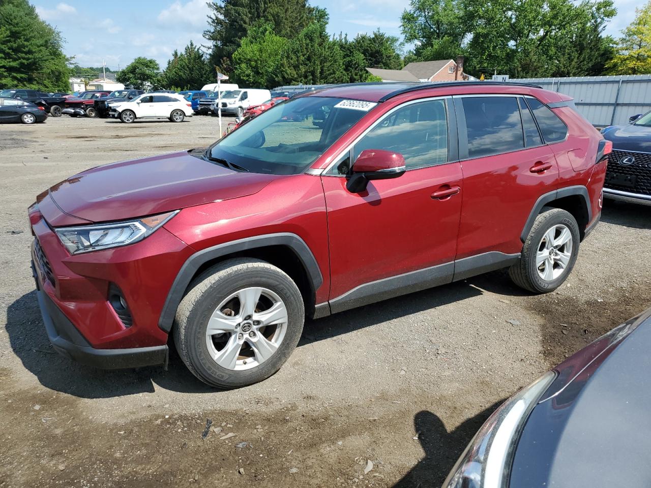 TOYOTA RAV4 XLE 2019