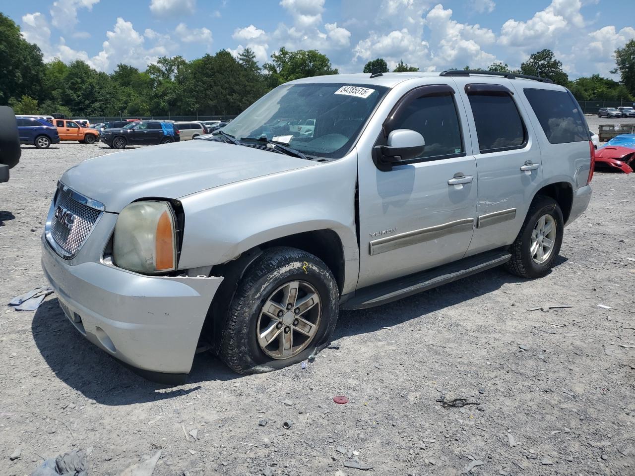 GMC YUKON SLE 2011