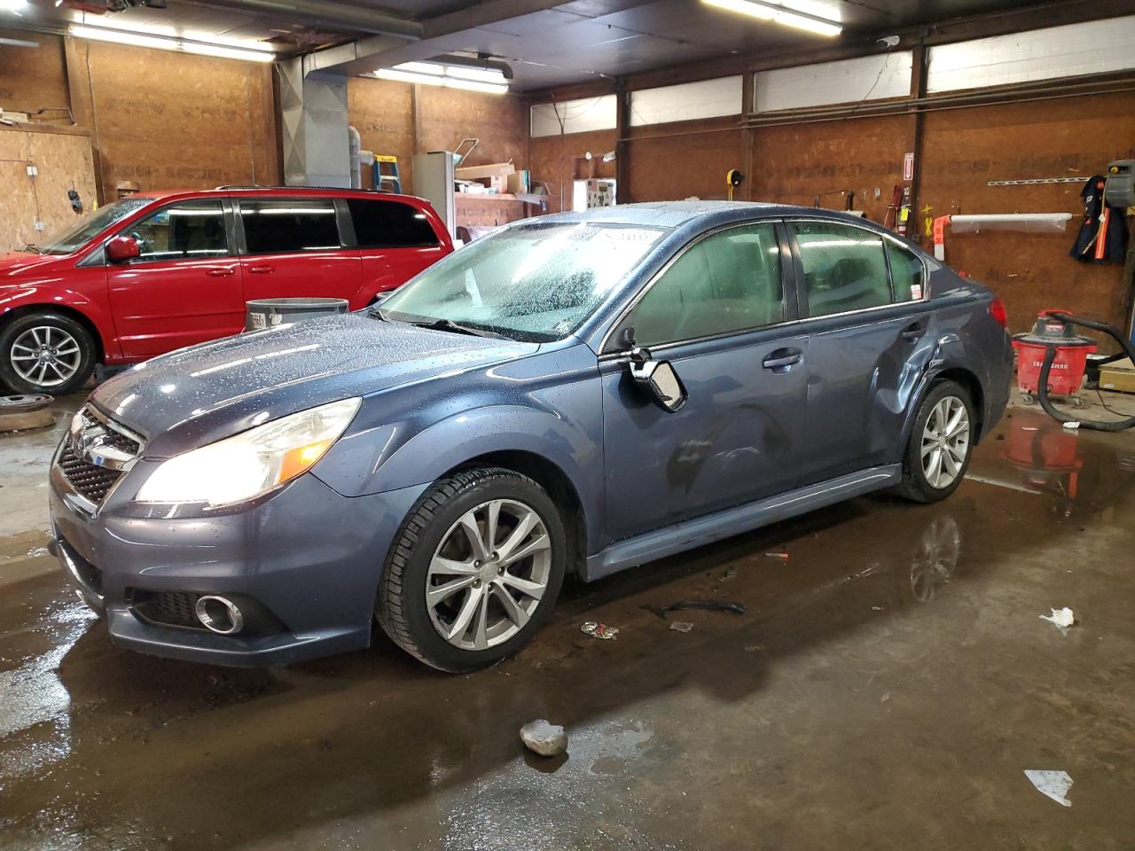 SUBARU LEGACY 2.5 2013
