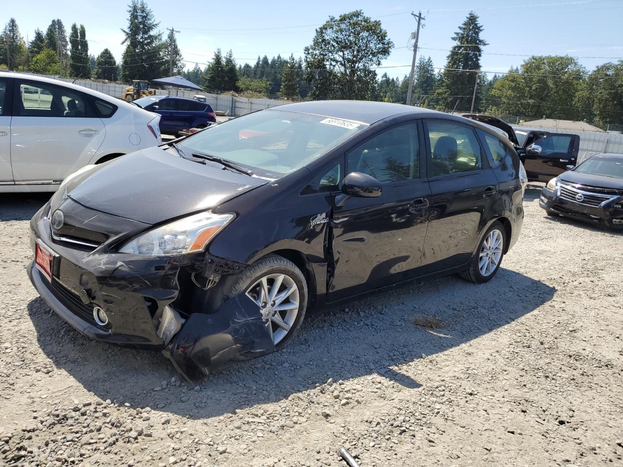 TOYOTA PRIUS V 2013